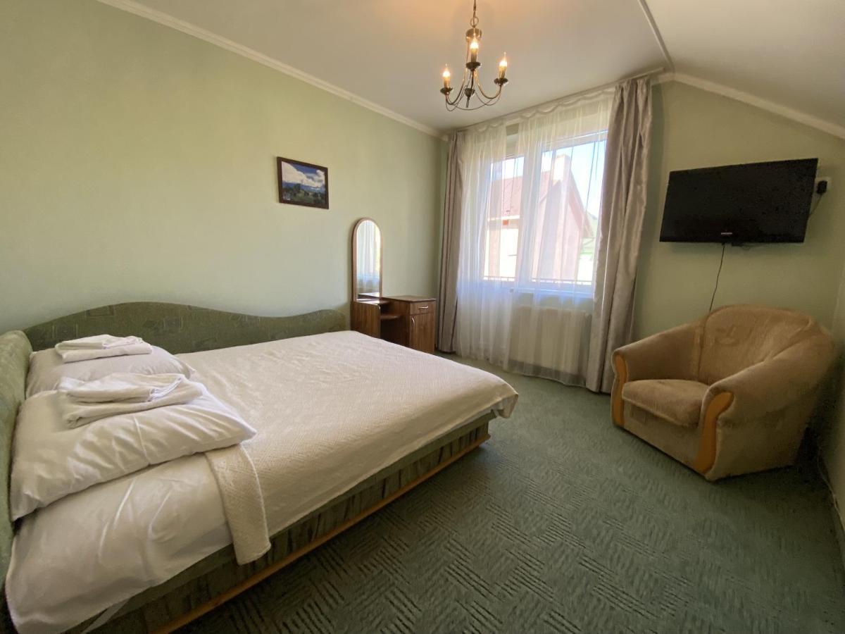 Edelweiss Hotel Polyana  Exterior photo